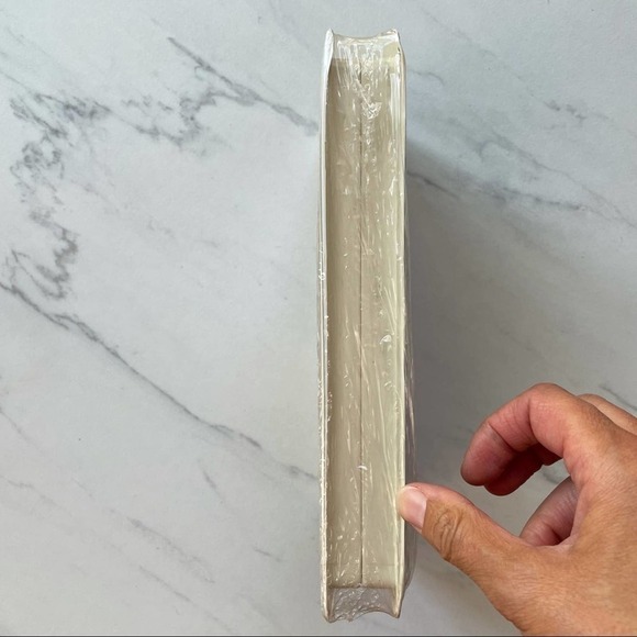 Walt Disney Masterpiece Collection Snow White VHS Tape Clambshell NWT sealed - Picture 6 of 11